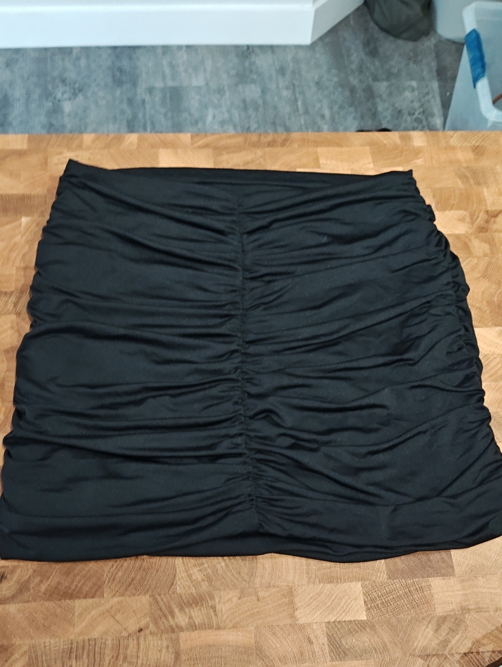 Source Unknown Black Ruched Mini Skirt